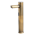 Vòi Chậu Cảm Ứng V-5730 Đúc Đồng Thau Nguyên Khối Chống Oxy Hóa, Công Nghệ Hiện Đại, Tiết Kiệm Nước.