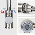 Vòi rửa bát dây rút VB-3170 Inox 304 – Xoay 360 độ Linh hoạt, bền đẹp cho mọi gian bếp.